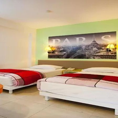 Dewarna Hotel Arifin Bunul Exterior photo