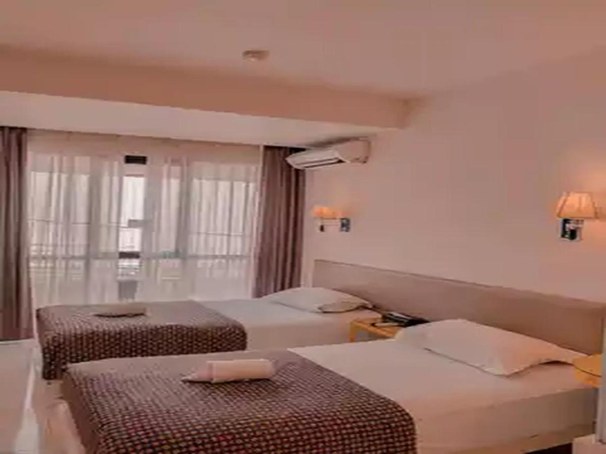 Dewarna Hotel Arifin Bunul Exterior photo